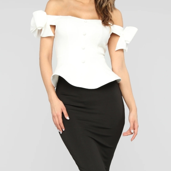 Peplum off shoulder from Fashion Nova - Picture 2 of 8